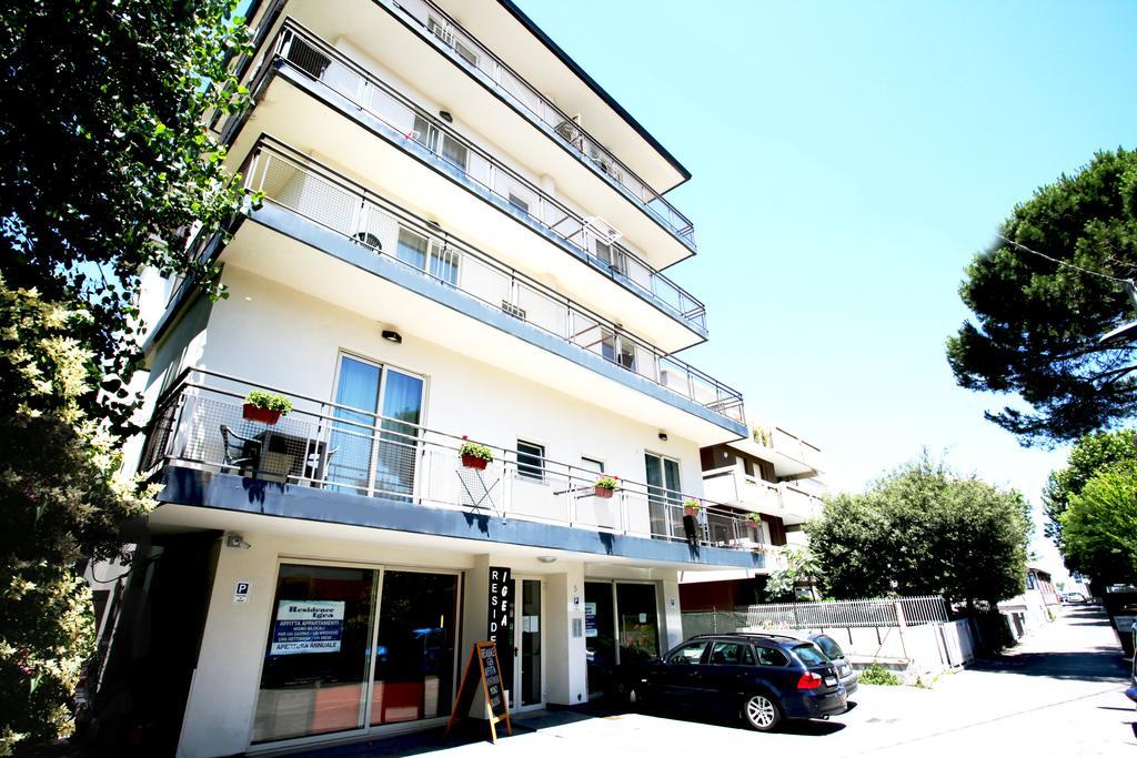 Residence Igea Rimini Eksteriør billede